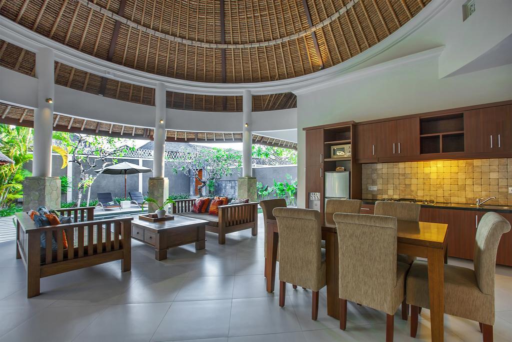 Mutiara Bali Boutique Resort & Villa Семіньяк Екстер'єр фото